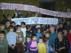 CONSEGNA REGALI 2006