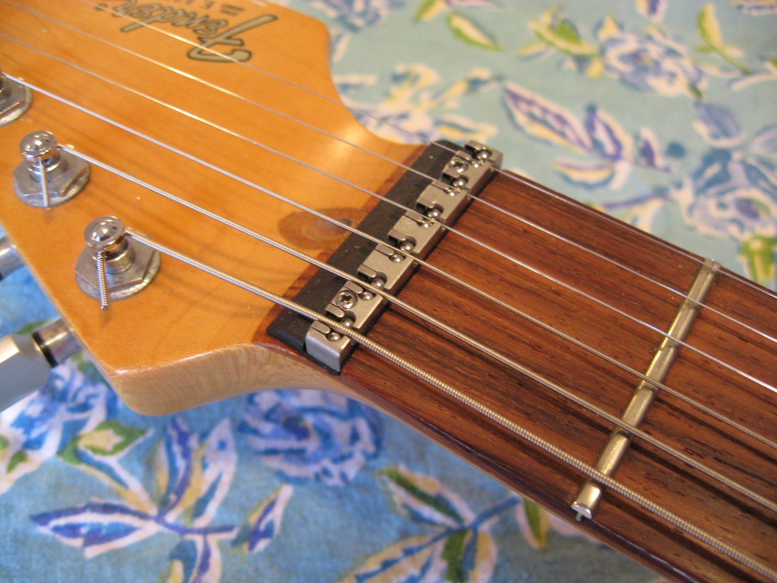 Music Wrench Stratocaster Wilkinson Nut Replacement