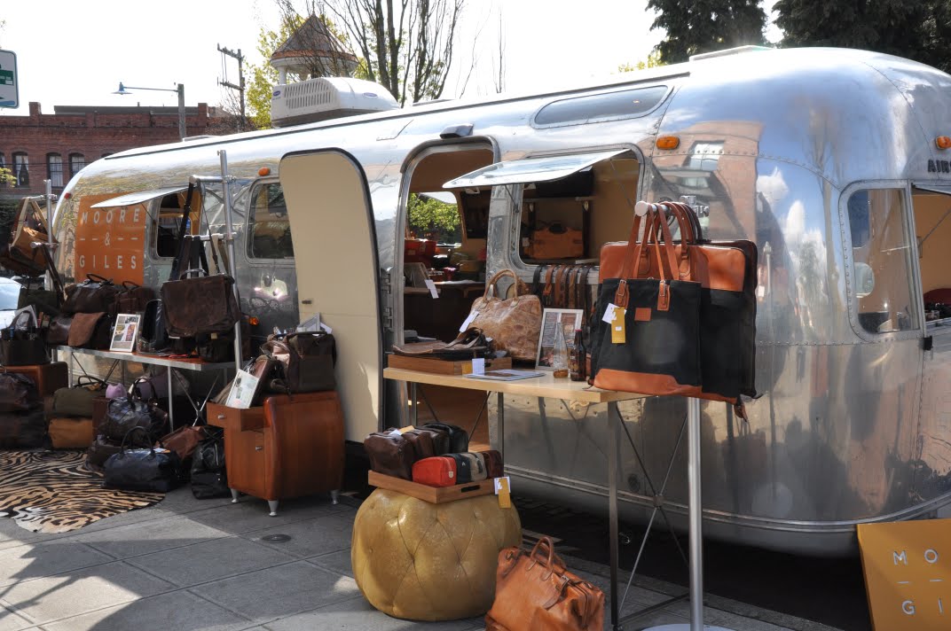 Blackbird Blog ONE DOWN, ONE TO GO MOORE & GILES TRUNK SHOW