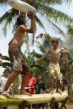 Anak-anak disebelah rumah