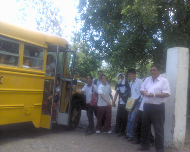 BUS ESCOLAR