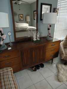 Mad For Mid Century Mid Century Austin Find Another Broyhill