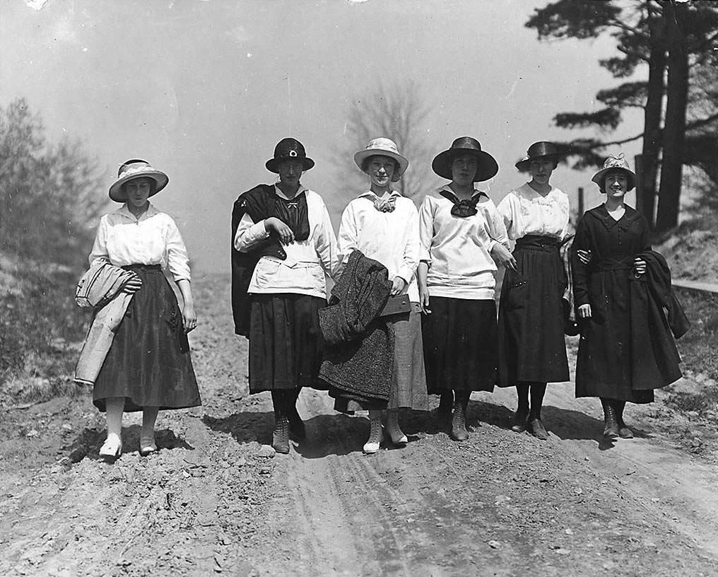 Women In 1912