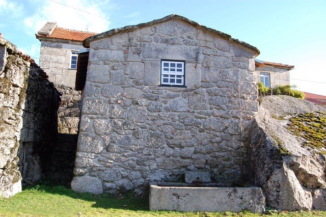 [images+1227068.jpg]