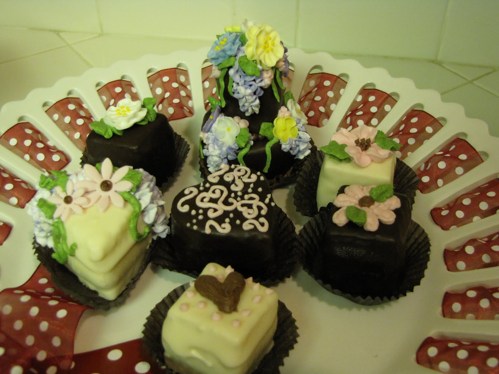 Finishing Touches By Tina Wedding Petit Fours
