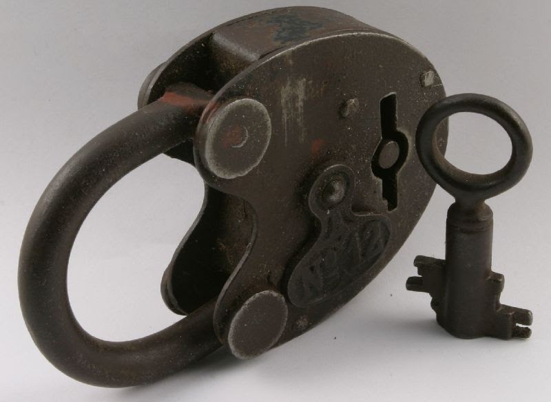 RestraintsBlog Rare Antique German Padlock (N°12)