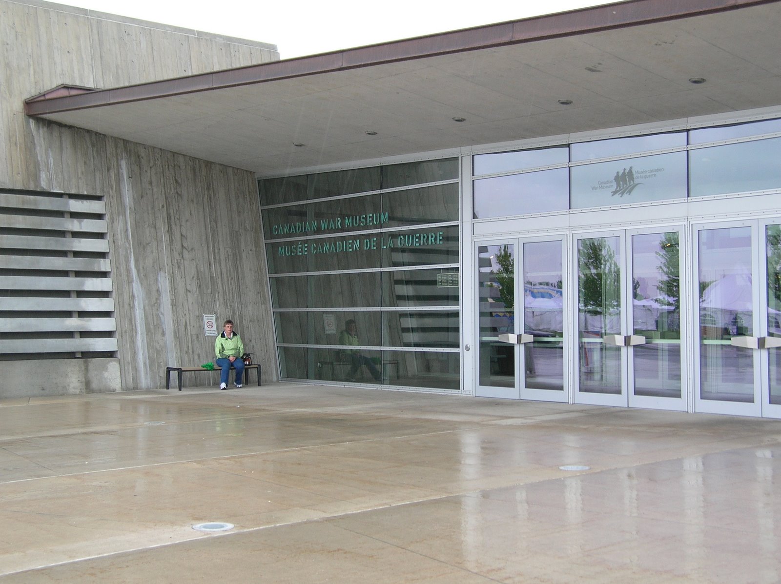 [DSCN0017.JPG]