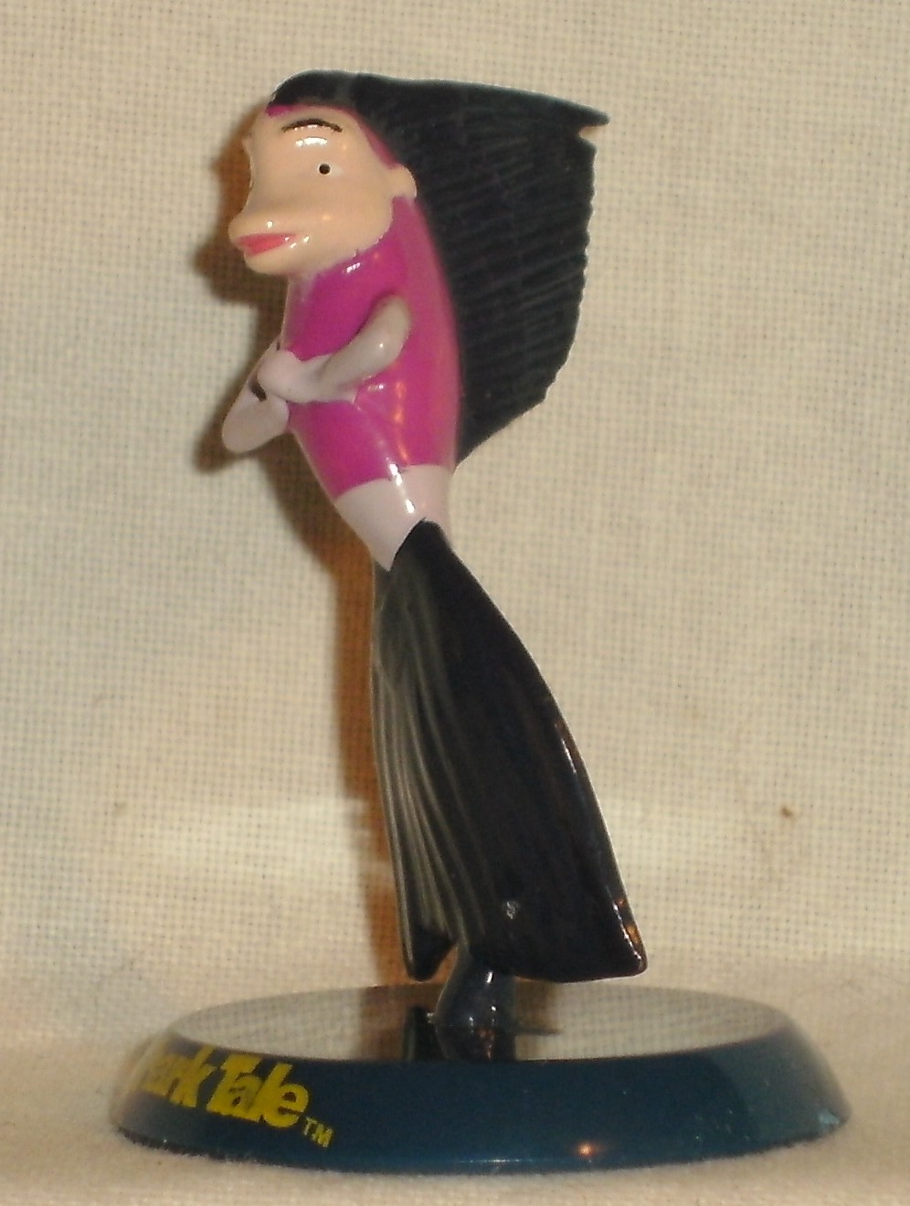 [ANGIE+(EL+ESPANTATIBURONES).JPG]