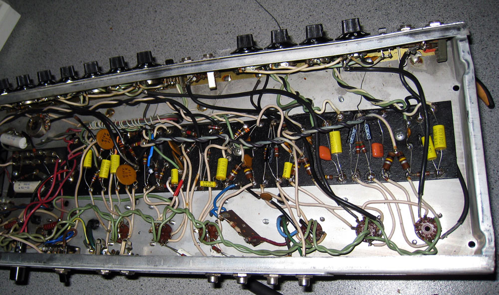 [fender-inni.jpg]