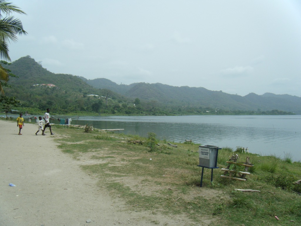[090221Lake+Boswantwe.JPG]