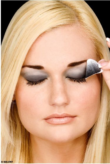 eye makeup for blue eyes and blonde hair