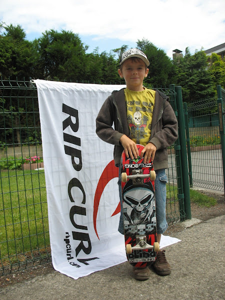 Par une belle journée d'été à l'école de St Vaast le 9 Juillet 2009 (Plaine de Jeux)