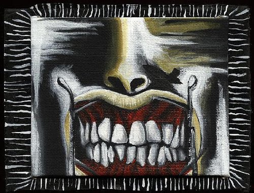[teeth-portrait.jpg]