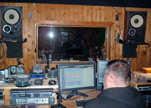[JMcd-studio.jpg]