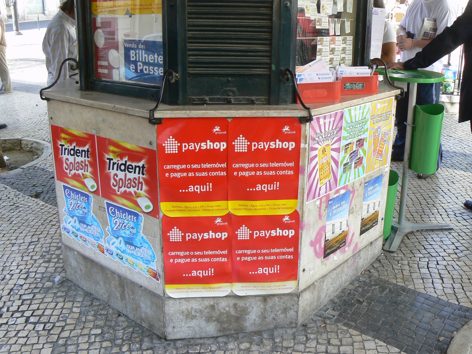 [quiosque.publi.JPG]