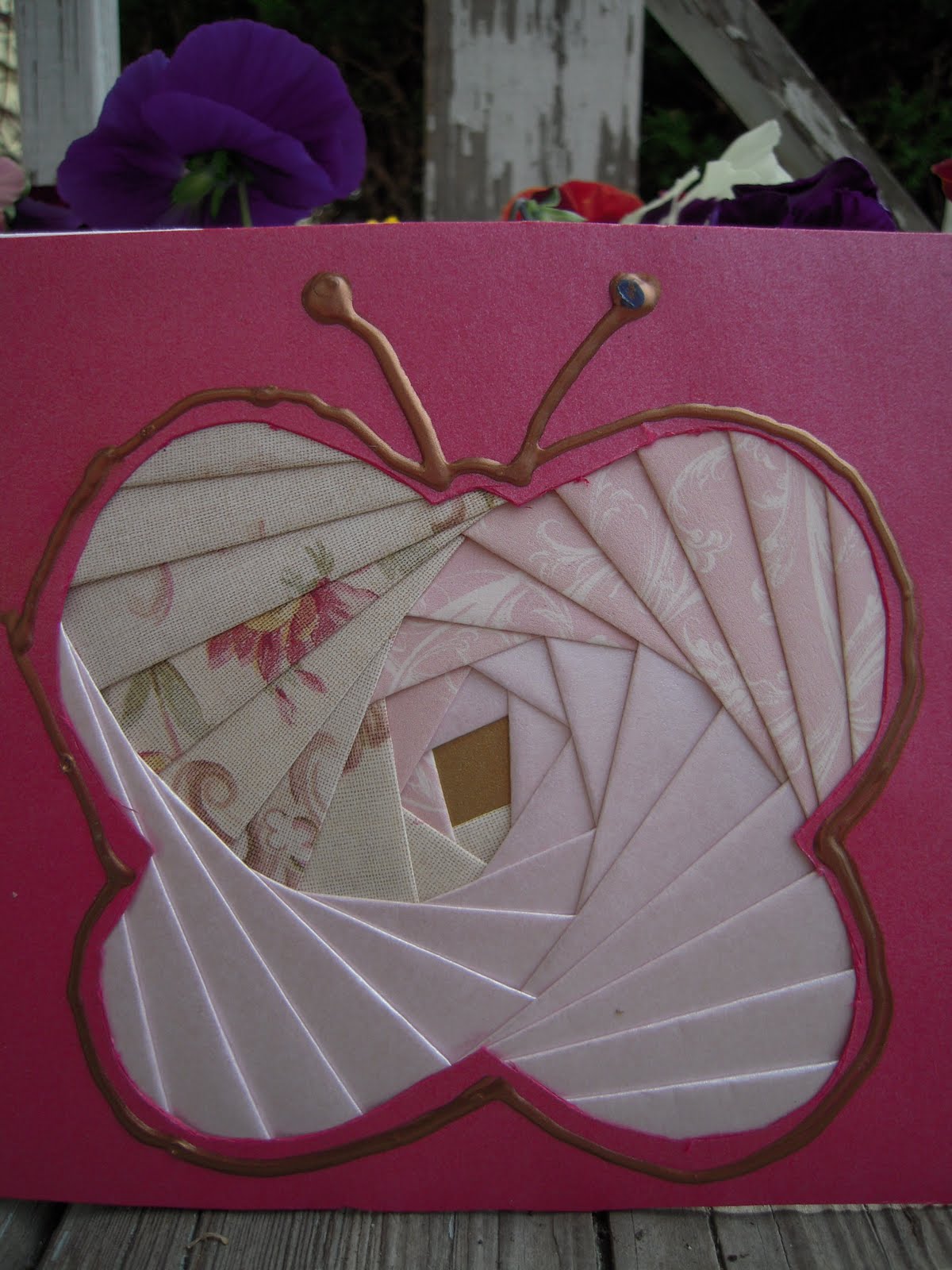 Marvelously Messy Iris Folding