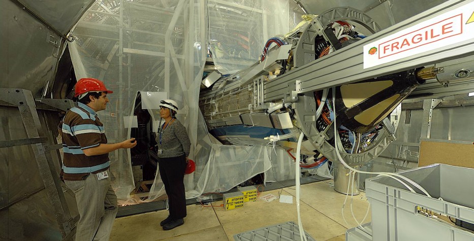 [cern1.jpg]