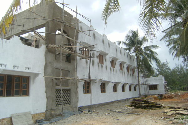 [happy+house+new+009-737688.jpg]