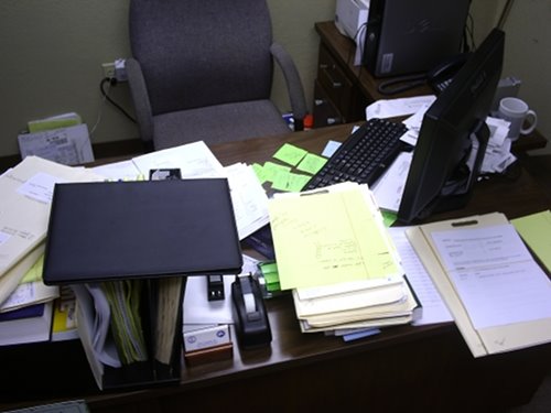 Crimlaw A Clean Desk Is A Sign Of A Sick Mind