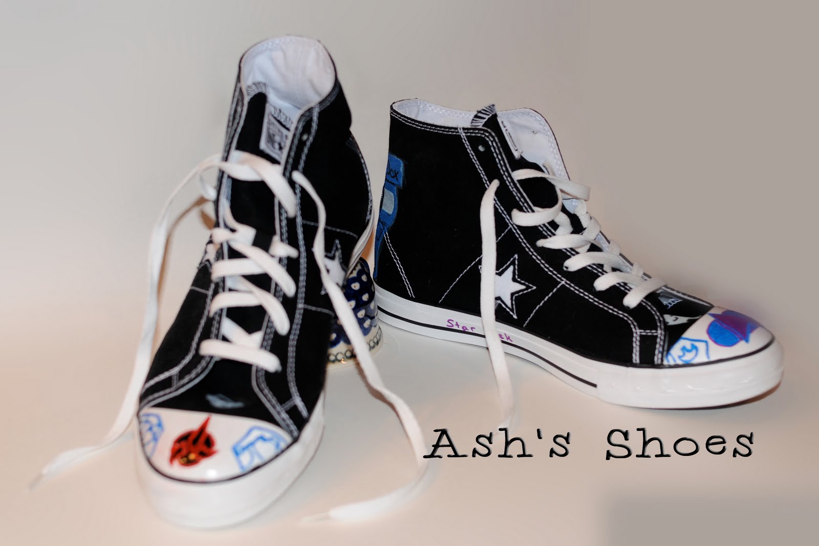 [Ash+Shoes1.jpg]