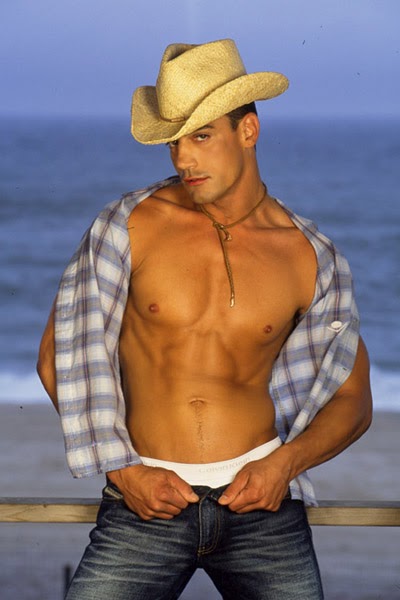 Gay Things I Dig: Cowboy Hats (again)
