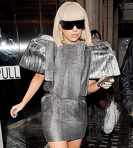 lady gaga weird dress