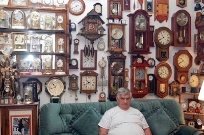 Largest-collection-of-clocks-600x398.jpg
