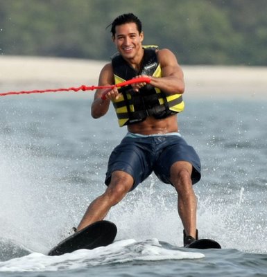 [mariolopez12-2007+(7).jpg]