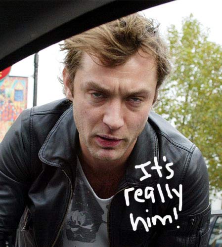 [splashnews_imshuk101106a_15.jpg]