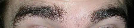 [20081121-Rob_Patterson_Eyebrows_Exclusive_TOP.jpg]