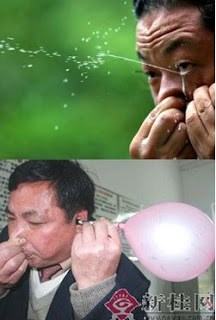 Un chino se ordeña los ojos e infla globos con los oidos.