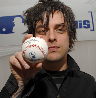 21540520060207grammytalentloun-1.jpg