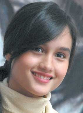 Cinta Laura on Cinta Laura Kiehl  Young  Beautiful  And Talented Actress From