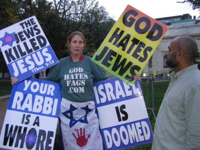 [god_hates_fags.JPG]