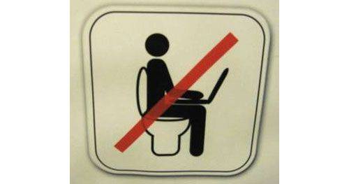 [funny_toilet_signs_pictures_17.jpg]