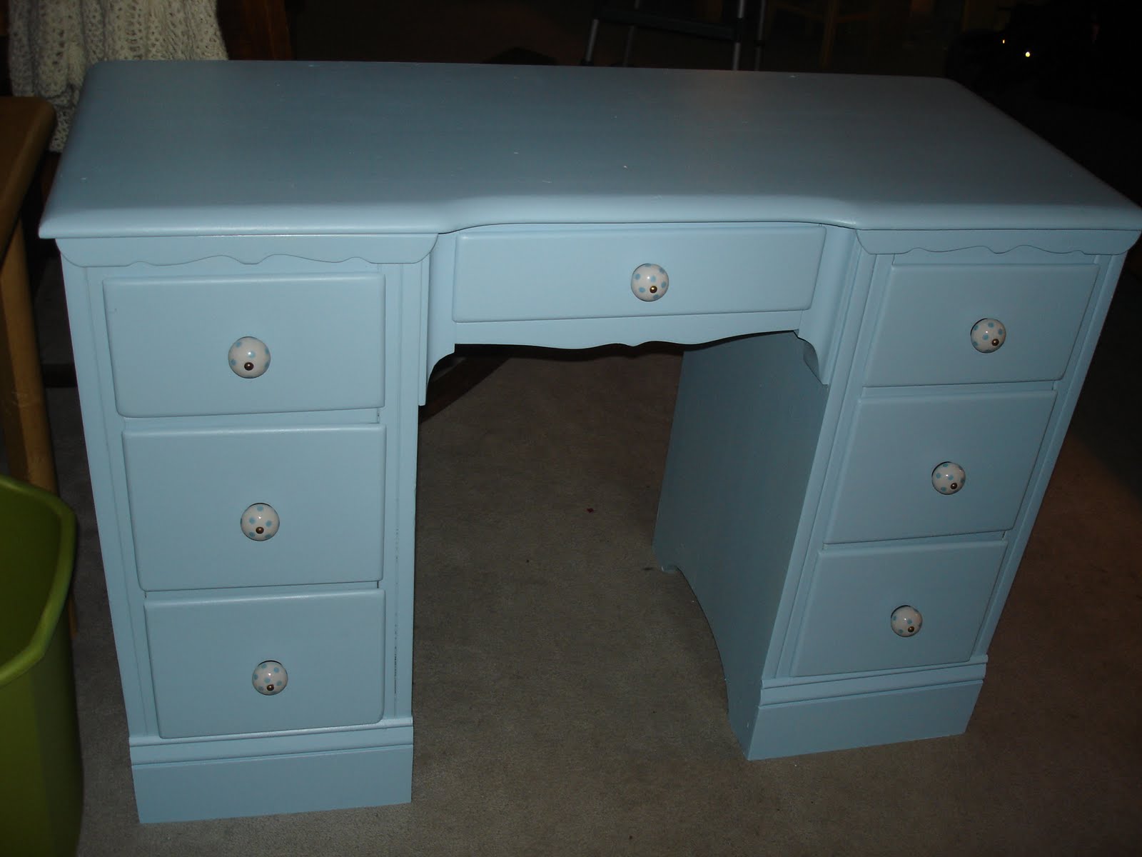 Creative Passage GoodWill Desk Makeover