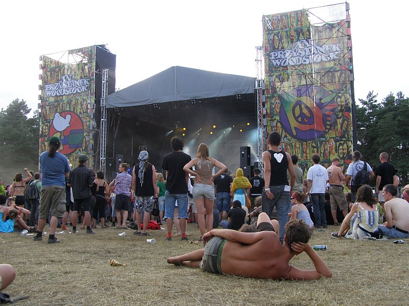 [buziakkkwoodstock11.bmp]