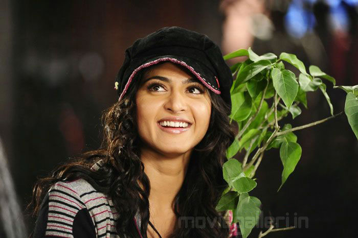 Anushka In Khaleja