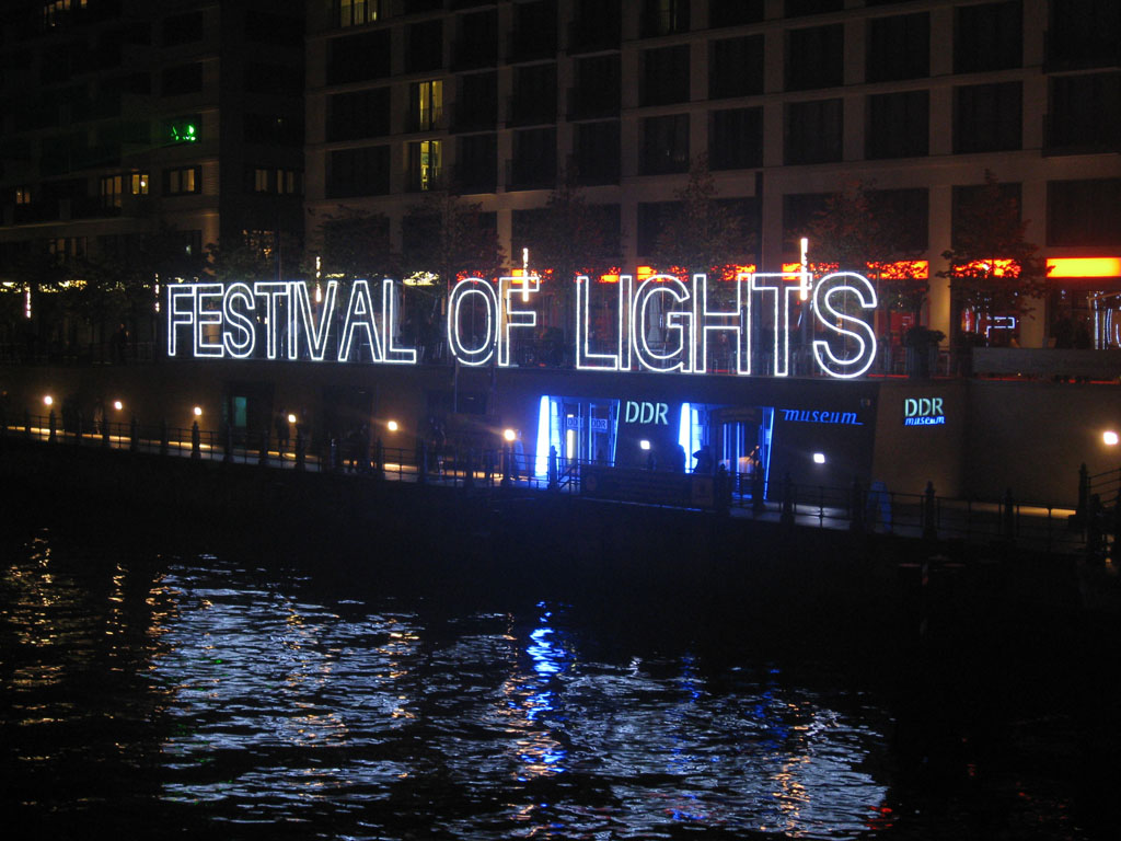 [IMG_0284.JPG]