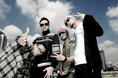 Free Download Lagu Bondan Prakoso & Fade 2 Black - Untuk Selamanya (OST. Para Pemburu Gajah) Mp3 Musik Terbaru