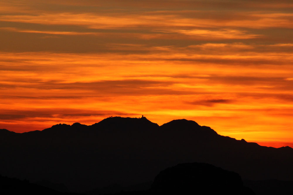 [Sunset6.jpg]