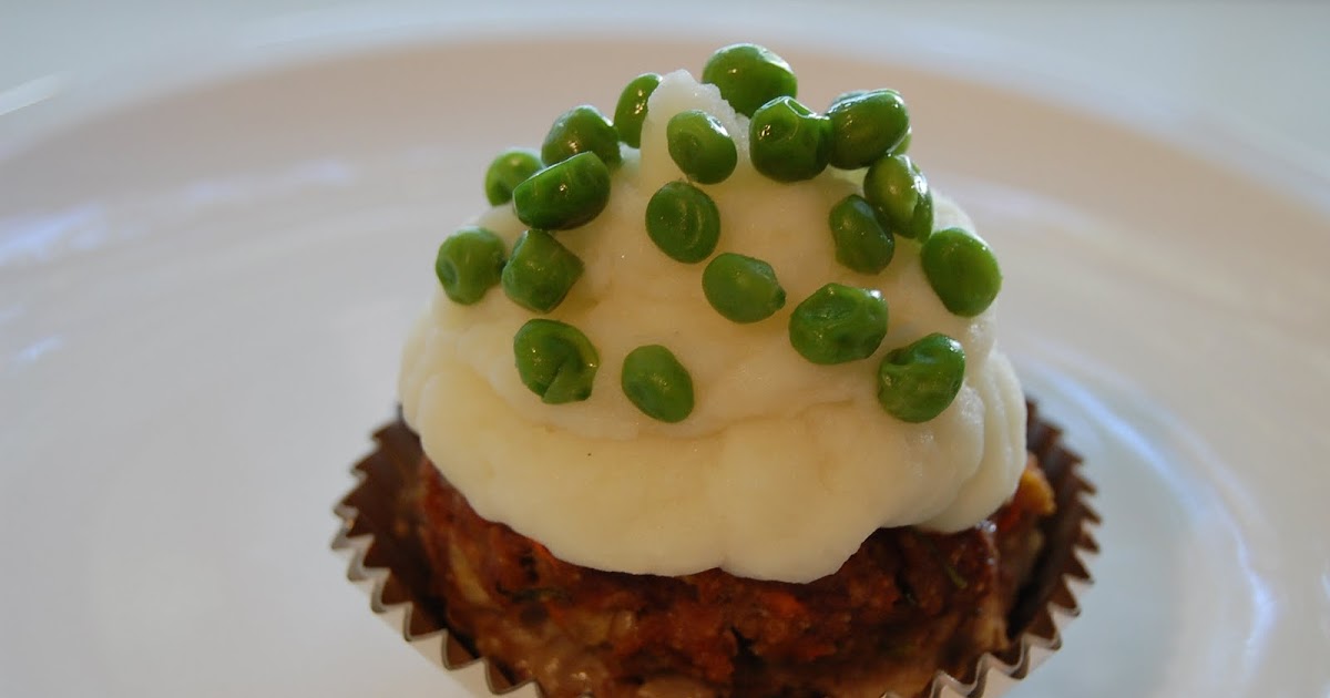 Chef Mommy Meatloaf Cupcakes