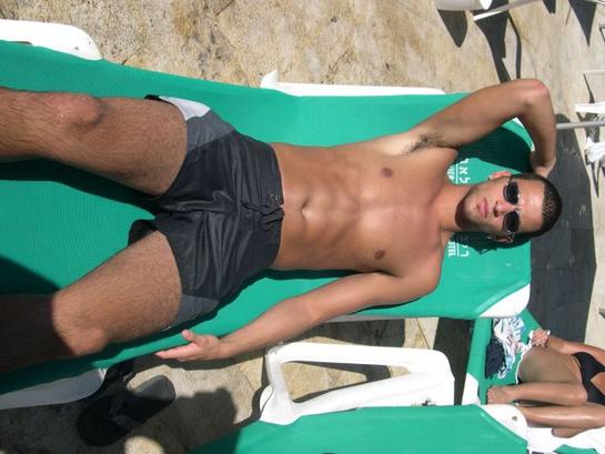 [legs3.jpeg]