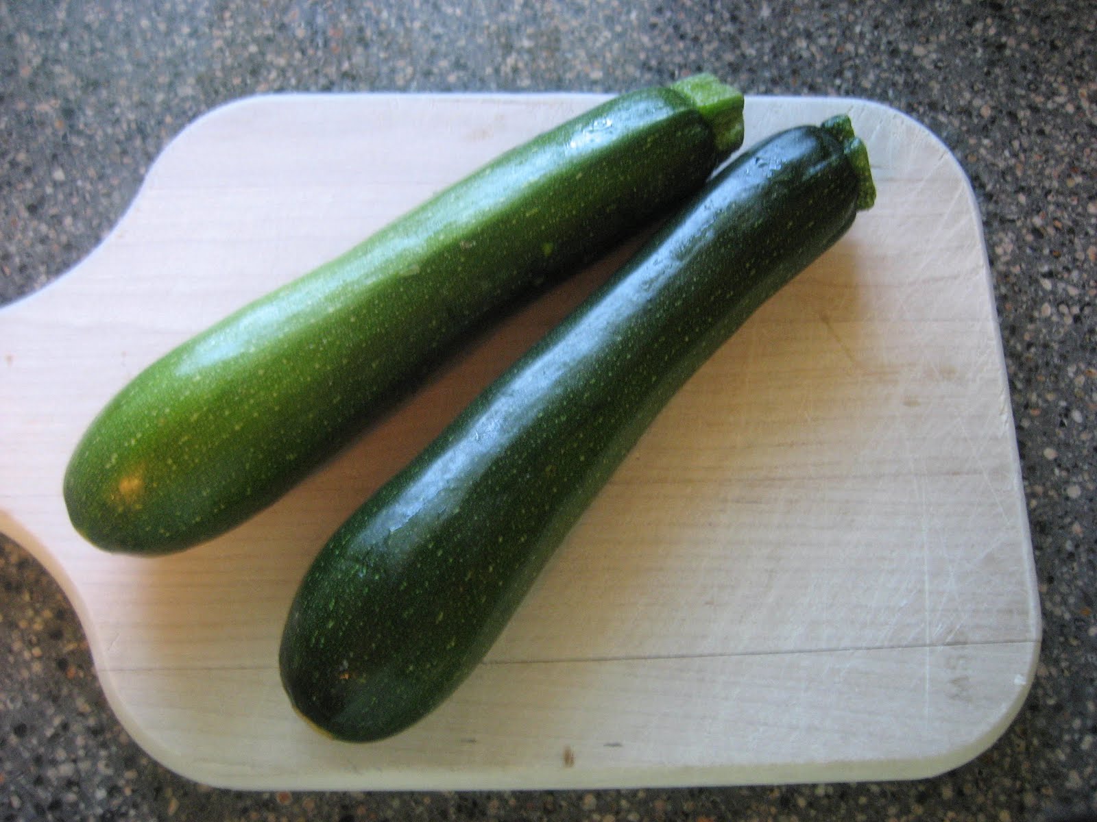 Lemon Sage Marinade and Chicken Zucchini Kabobs