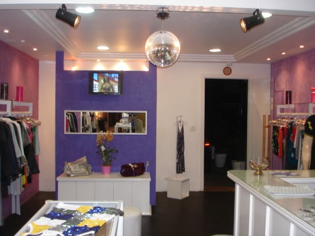 Mais algumas dicas de como decorar uma loja de roupas femininas Del Carmen by Sarruc -> Como Decorar Uma Loja Pequena Mais algumas dicas de como decorar uma loja de roupas femininas Del Carmen by Sarruc -> Como Decorar Uma Loja Pequena