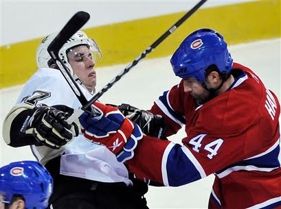 [capt.4f7c52ec2f084f47a6ab6c80a4e7a383.penguins_canadiens_hockey_gmh120.jpg]