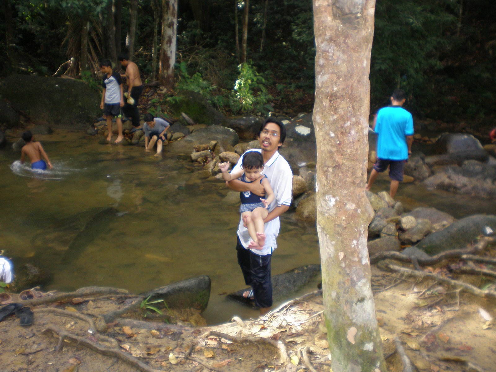 [P4100434.JPG]