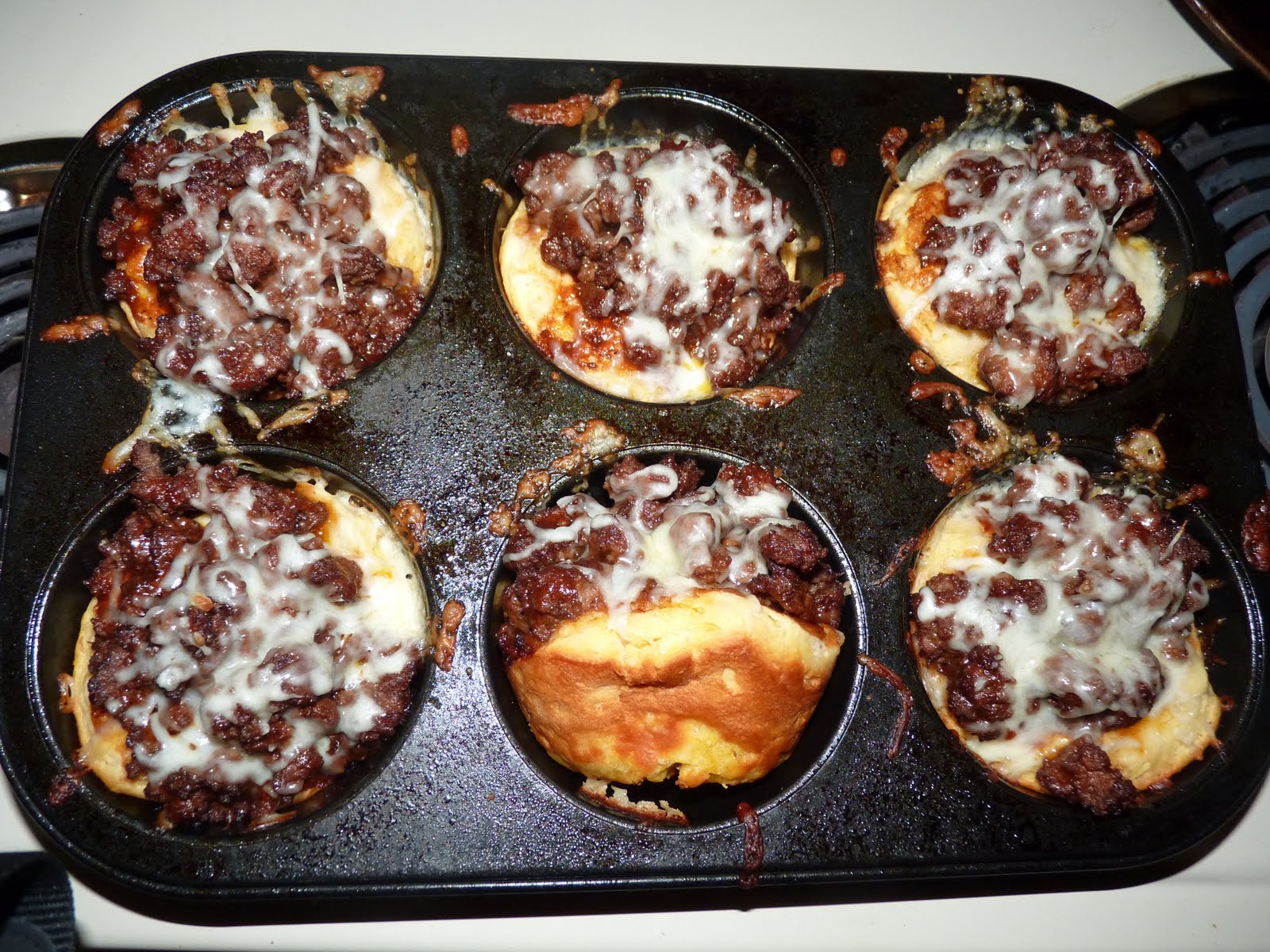 BBQ Biscuit Cups A Four Ingredient Meal Sweet T Makes Three