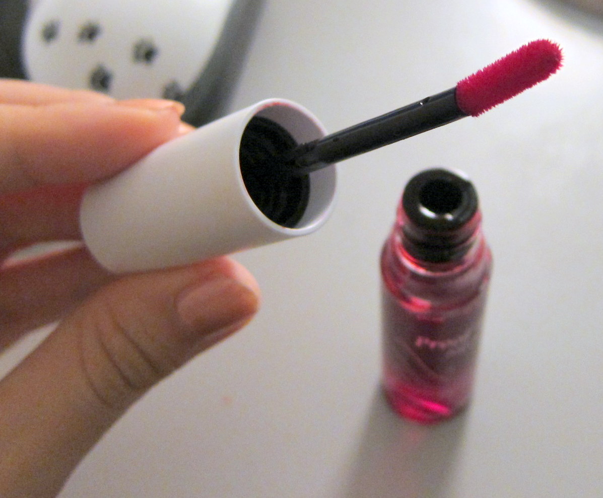 So Loverly Etude Proof 10 Lip Stain in 01