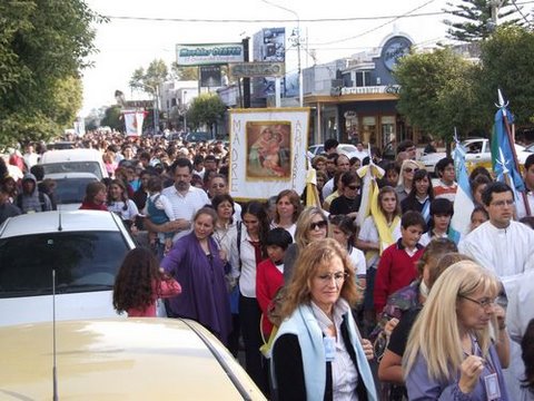 [tn_procesionfd1.JPG]